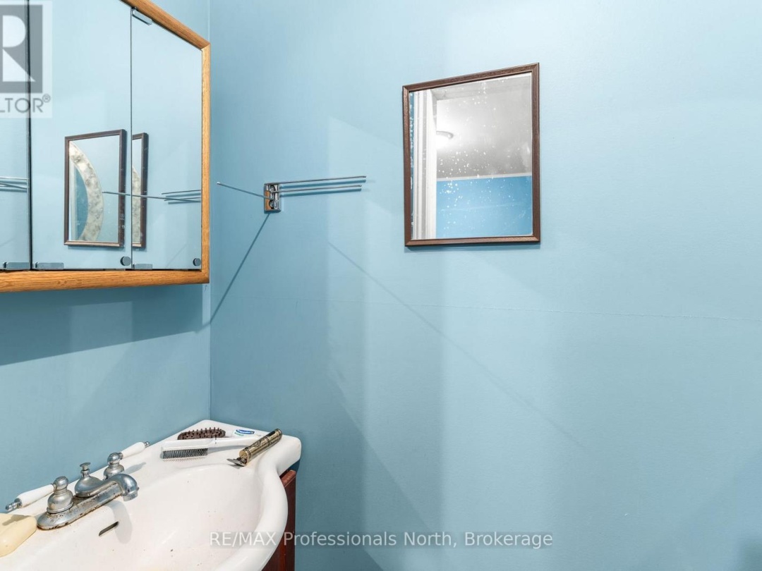 2179 SOUTH LAKE ROAD, 