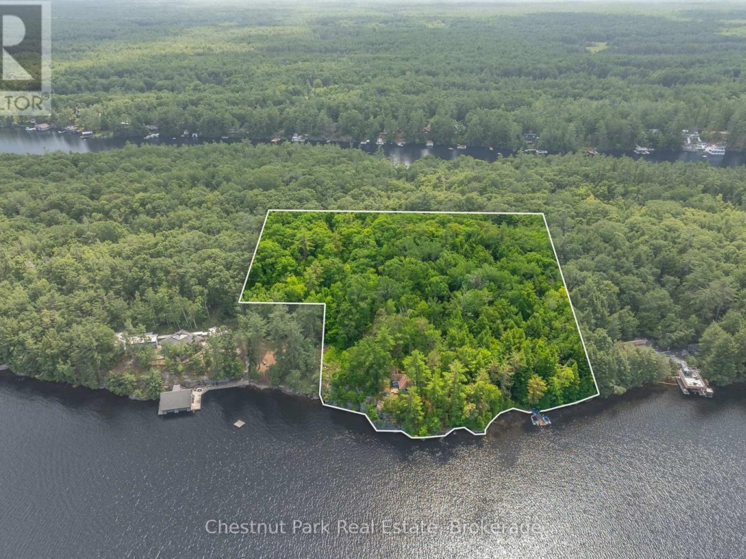 26 TAYLOR ISLAND 26LM, 