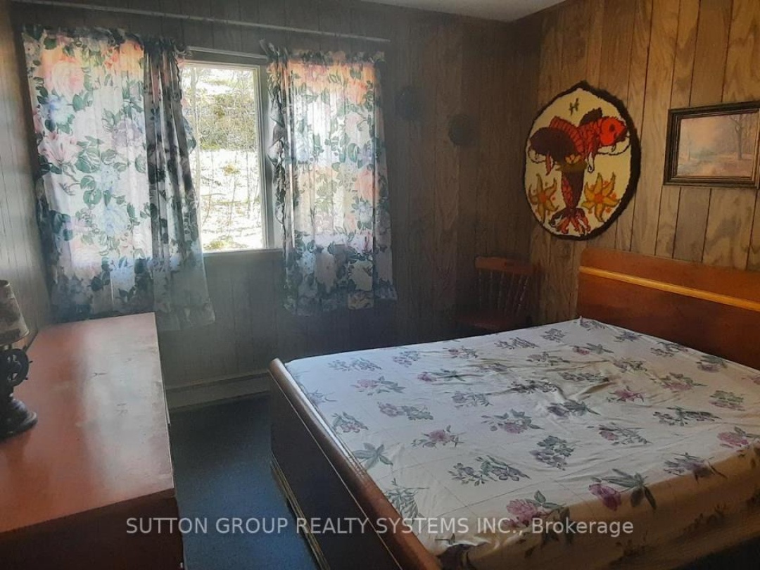55 Healey Lake Water, Healey Lake