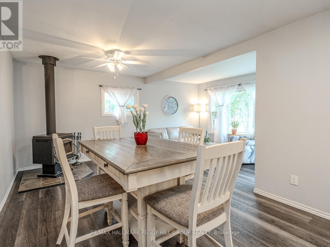 15 Duncan Drive, Trent-severn Waterway