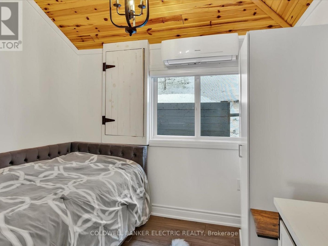 1224 Mccrackens Lane, Horseshoe Lake