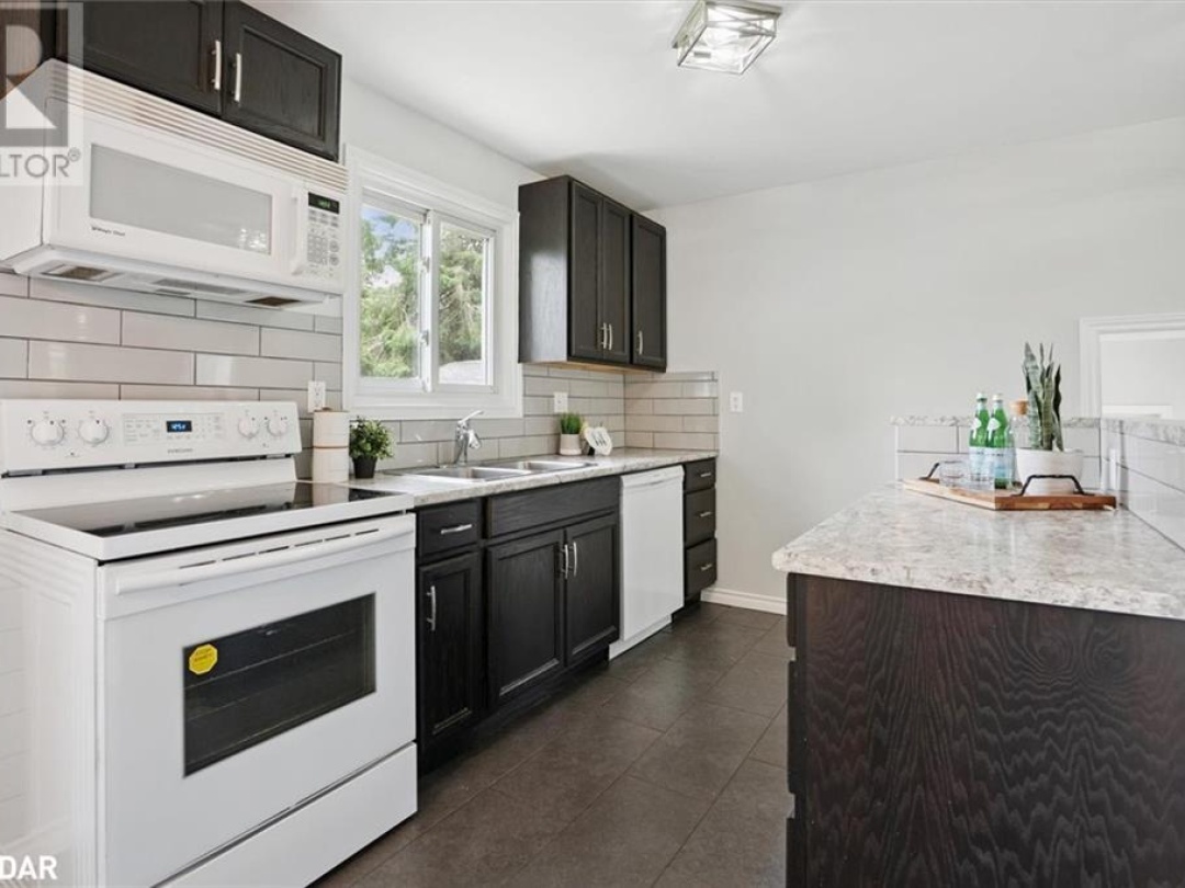 1500-6 CONCESSION Road, 