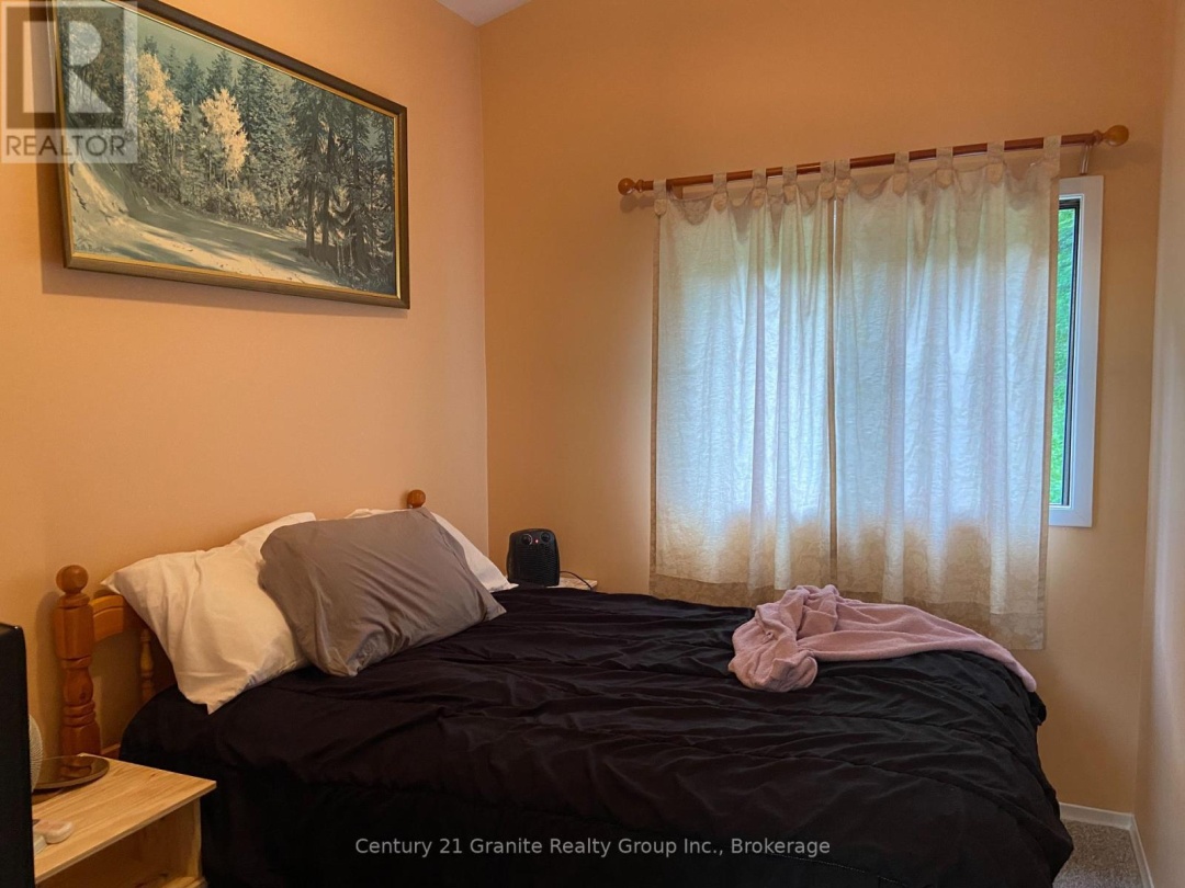 1549 TRAPPERS TRAIL ROAD, 