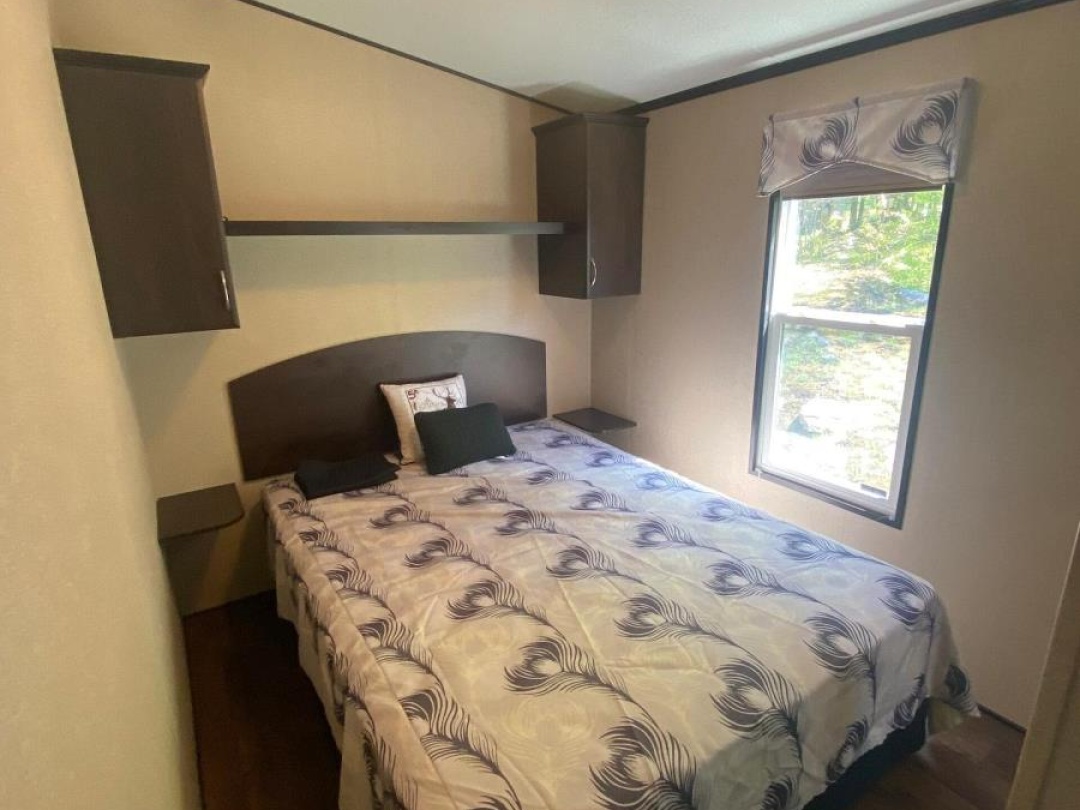 SMR251 - 1082 SHAMROCK MARINA ROAD, 