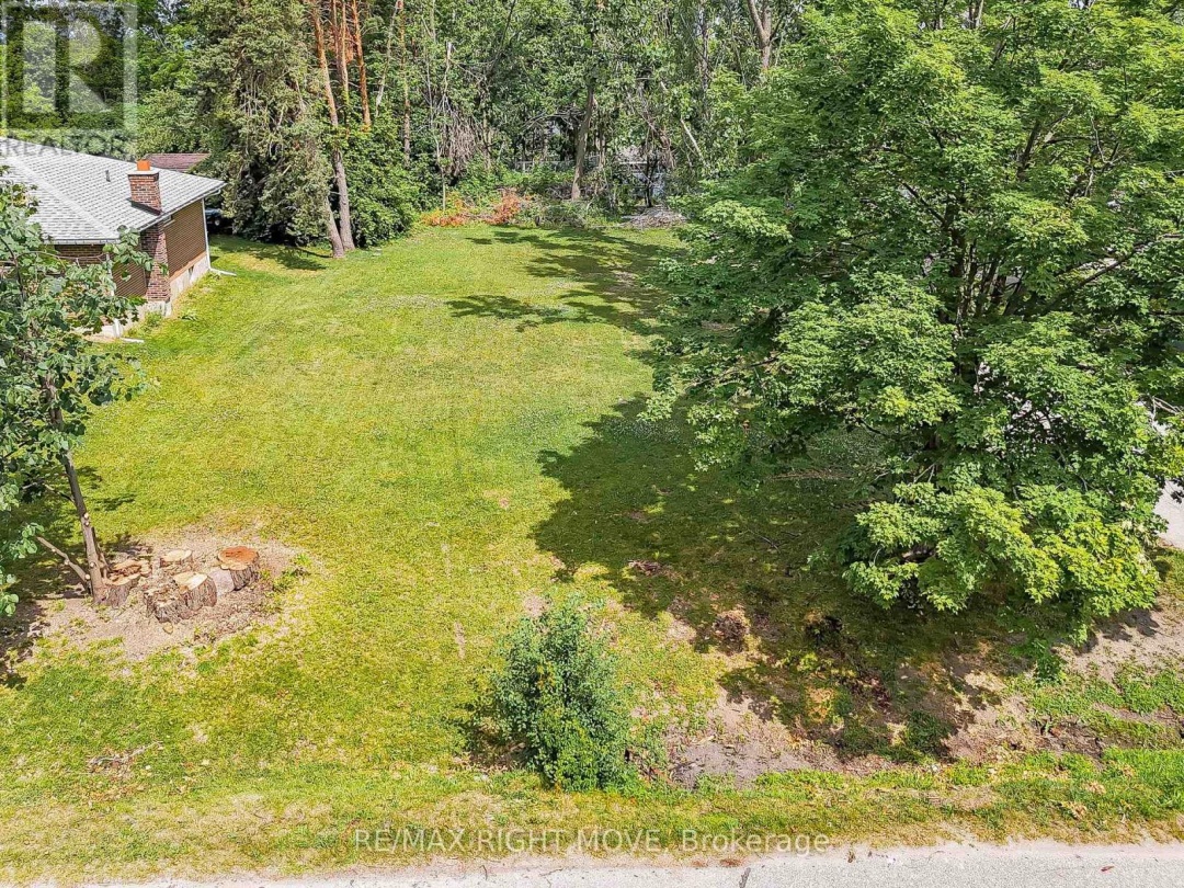 4 SKYLINE DRIVE, 