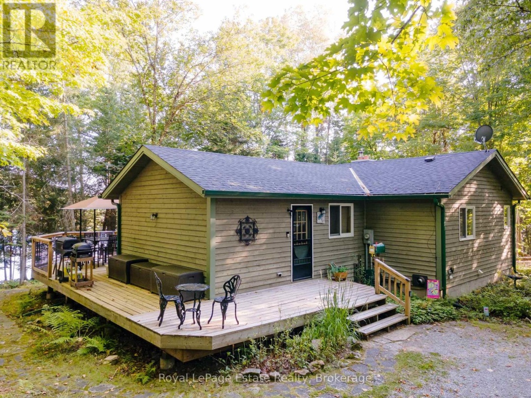 1157 BETWEEN LAKES TRAIL, Soyers Lake
