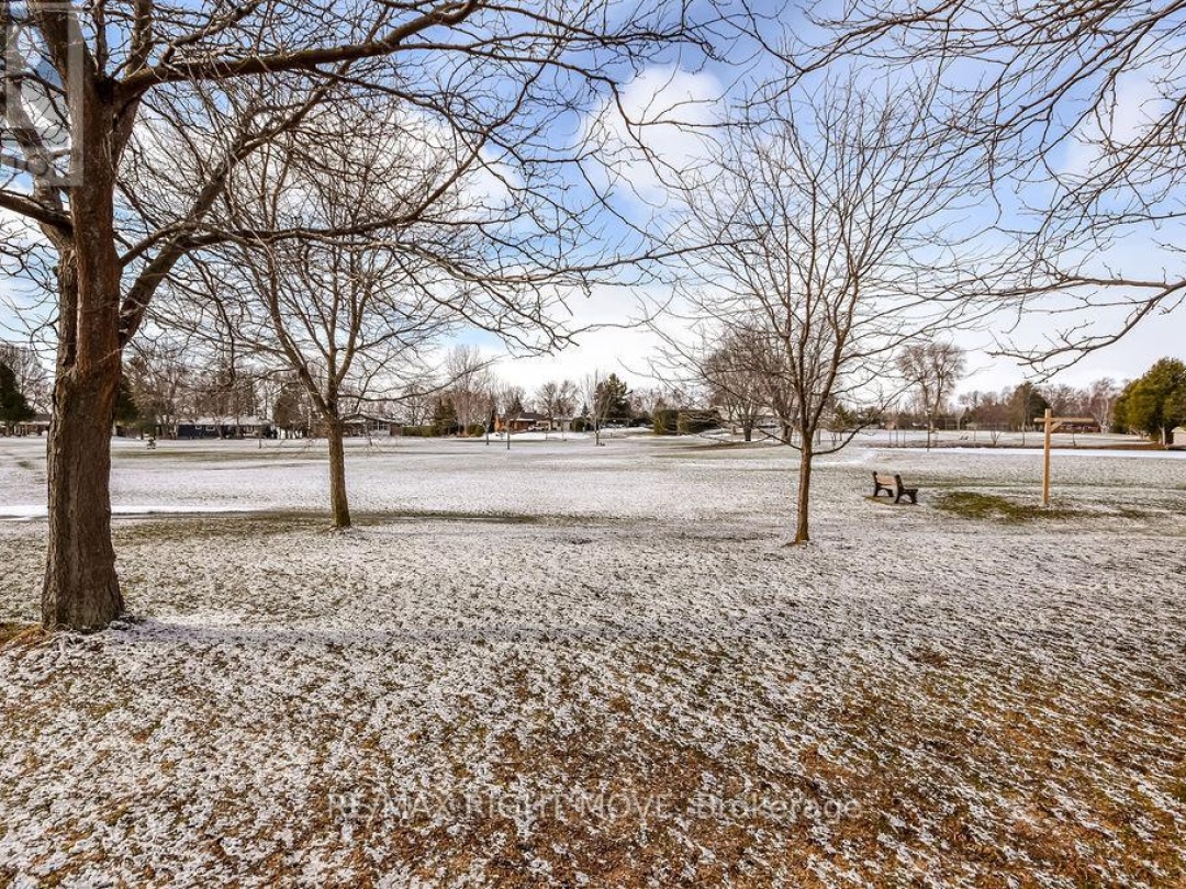 14 Sandlewood Trail, Ramara