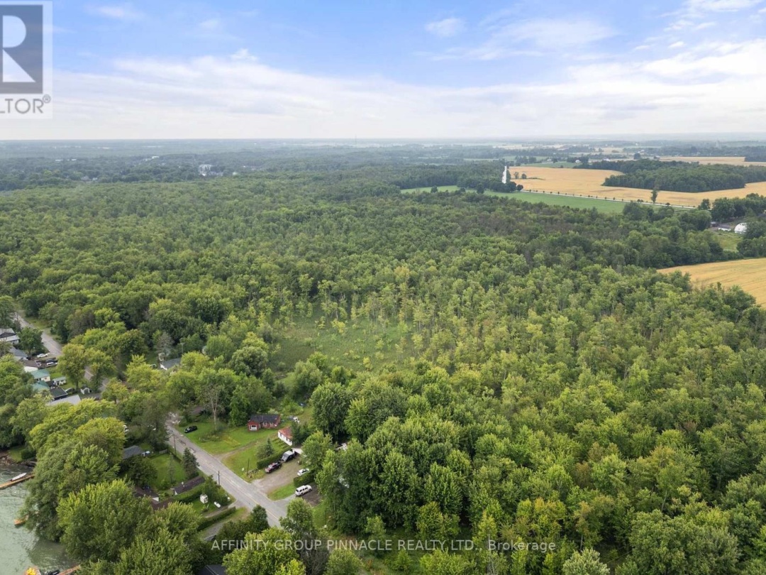 1 & 4 2559 Lakeshore Drive, Ramara