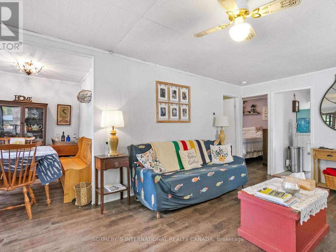 18 Third Street, Sturgeon Lake