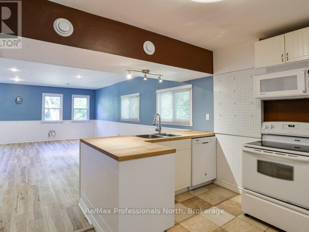 1106 SPRINGDALE SHORES PRIVATE, 