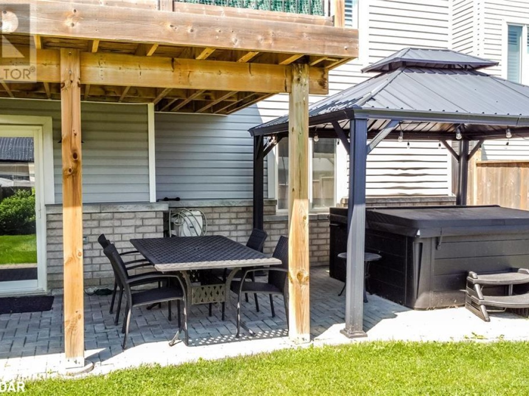 3089 EMPEROR Drive, 
