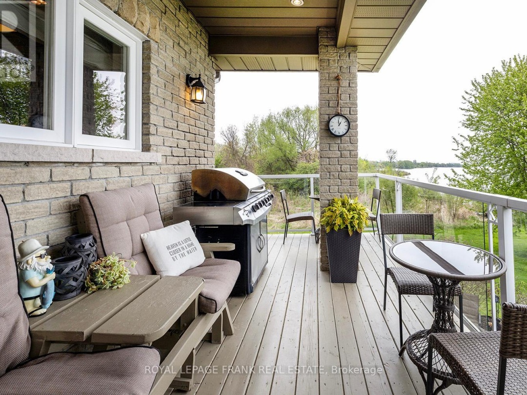 24 GILSON POINT PLACE, Lake Scugog