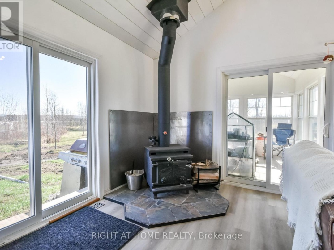 2293 HAMPSHIRE MILLS LINE, 