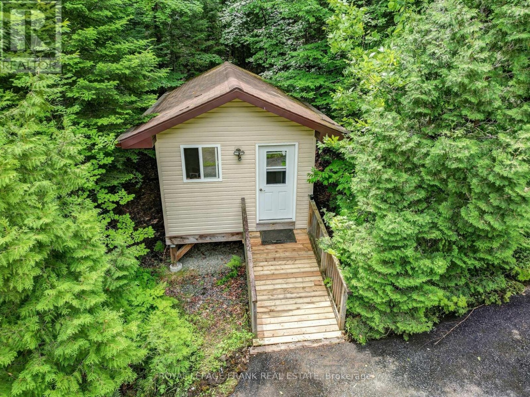 1013 MERRICK DRIVE, Wood Lake