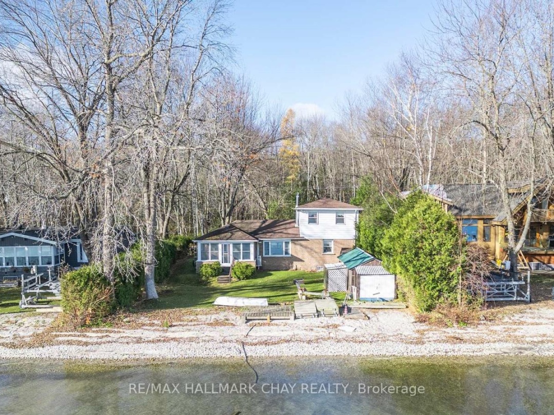 769 Woodland Drive, Lake Simcoe