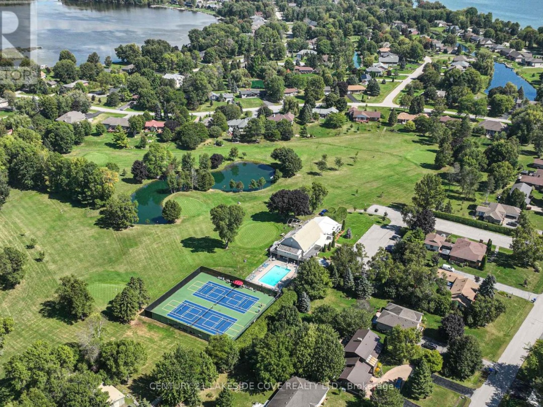 42 Thicketwood Place, Lake Simcoe
