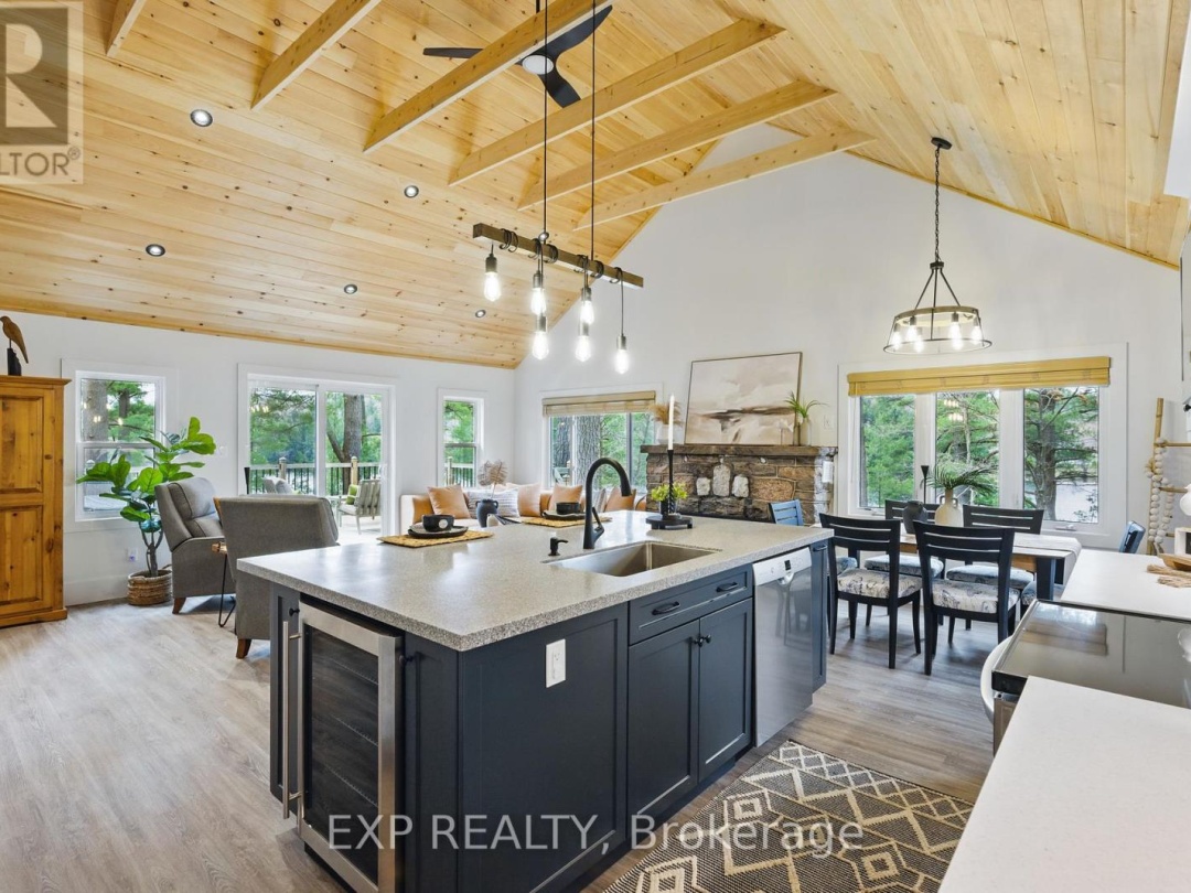 5B SOUTHWELL DRIVE, Horseshoe Lake