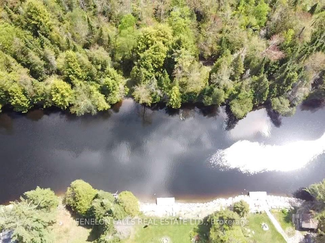 105 Cedarplank Road, Burnt Lake
