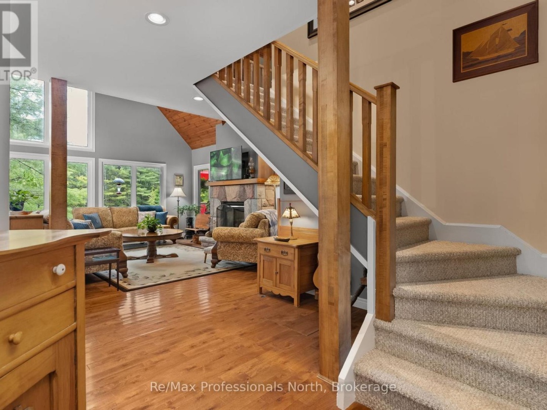 1005 LAIDLAW AVENUE, Severn Lake