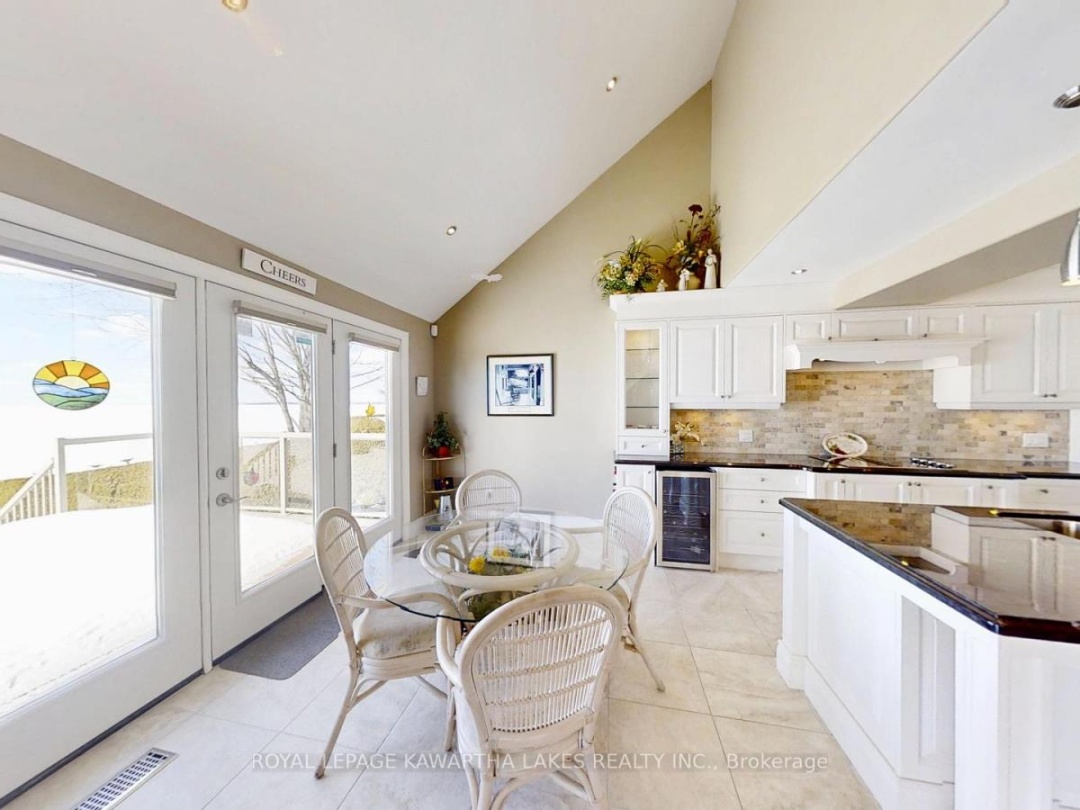 24 MCLENNANS BCH ROAD, Lake Simcoe