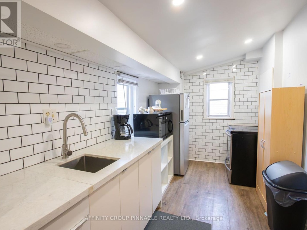 31 Birchcliff Avenue, Sturgeon Lake