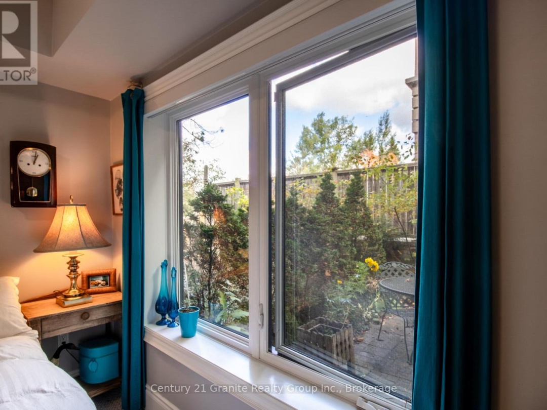 101 - 9 NEWCASTLE STREET, 