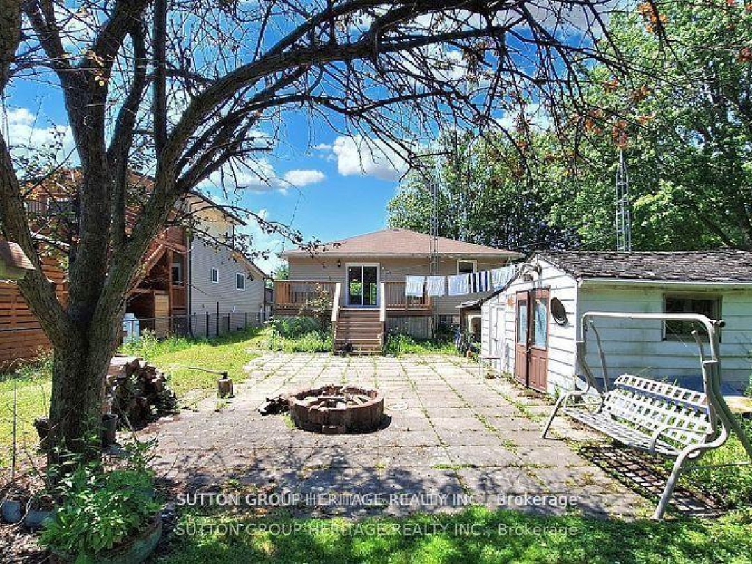 29 Lake Avenue, Lake Simcoe