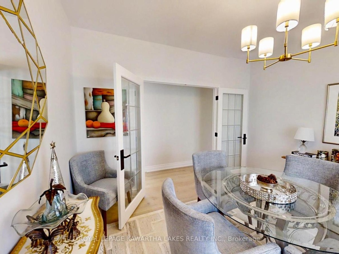 427 LINDEN VALLEY ROAD, 