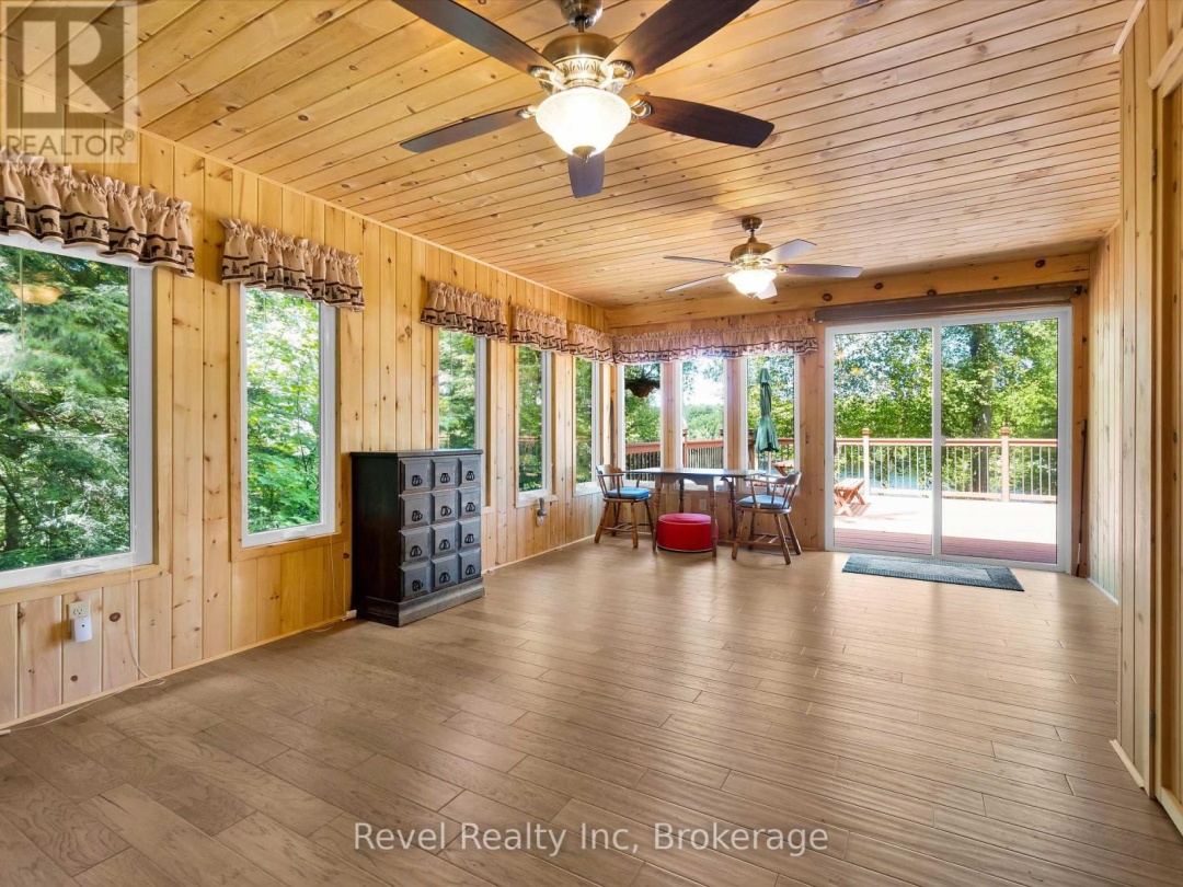1022 BIRD LAKE CRESCENT, Bird Lake