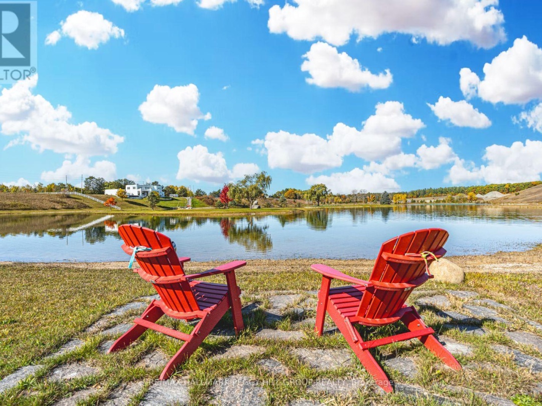 1372 DIVISION ROAD E, 