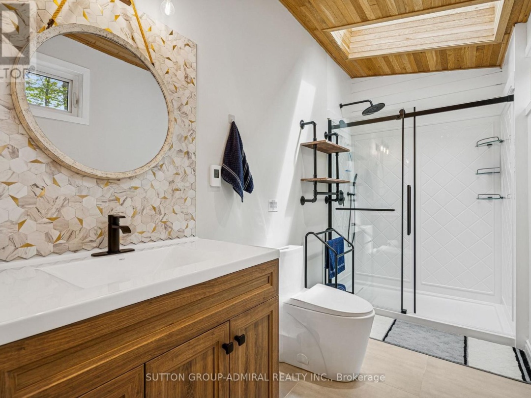 1023 Kirkpatrick Lane, Lake Muskoka
