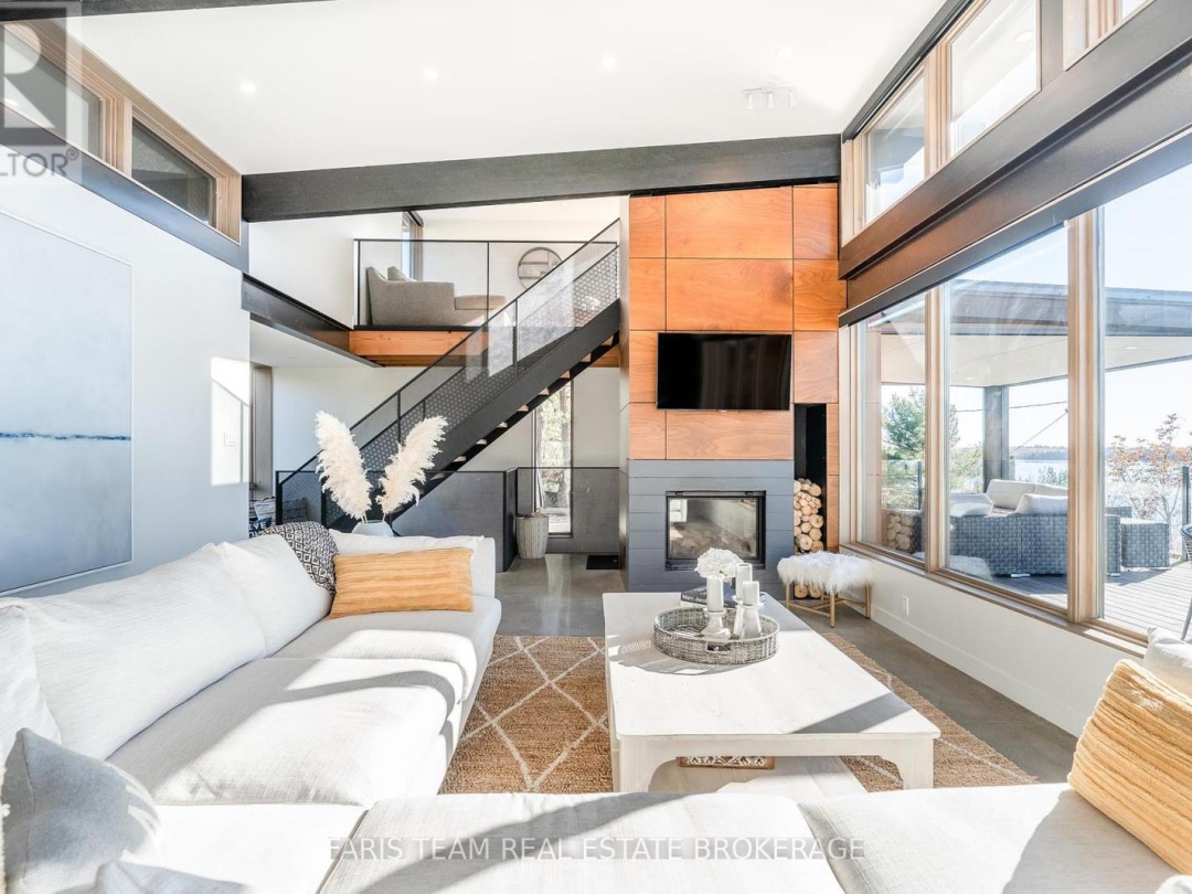 3886 EAST SHORE ROAD, 