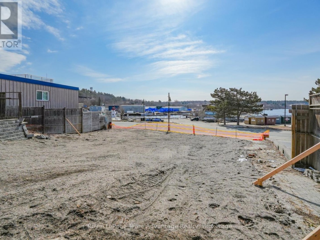 22 Bay Street, Parry Sound