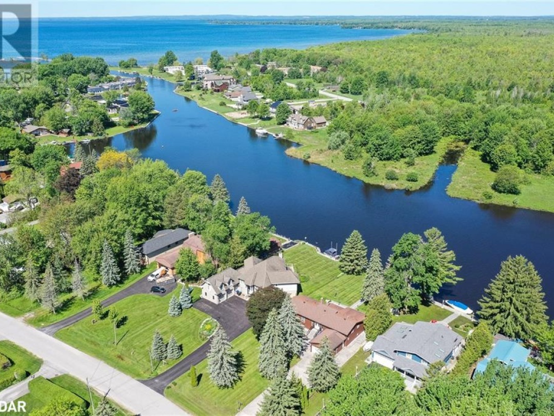 35 OLD INDIAN Trail, 
