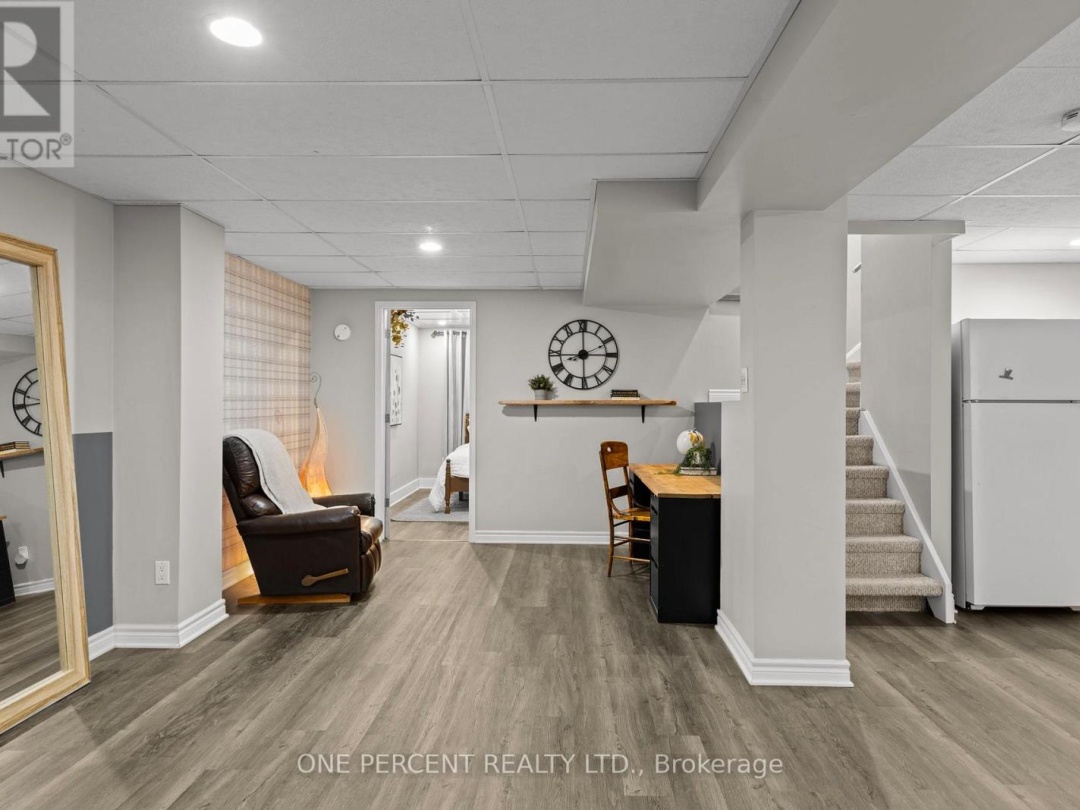 21 BRANDON CRESCENT, 