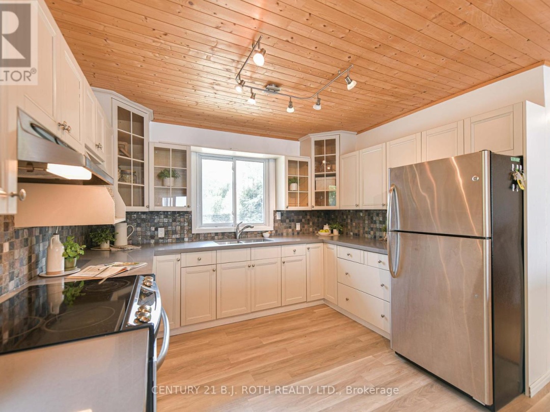 71 CAMPBELL BEACH ROAD, 