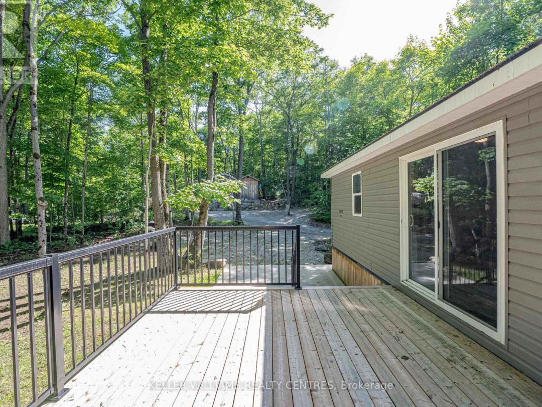 UNIT #4 - 202 HIDDEN GLEN ROAD, 