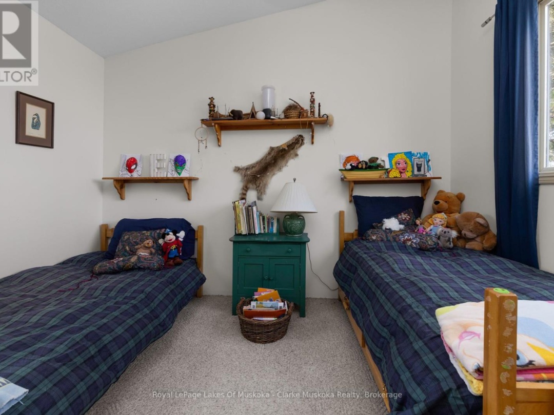 185 WOODLAND TRAIL, 