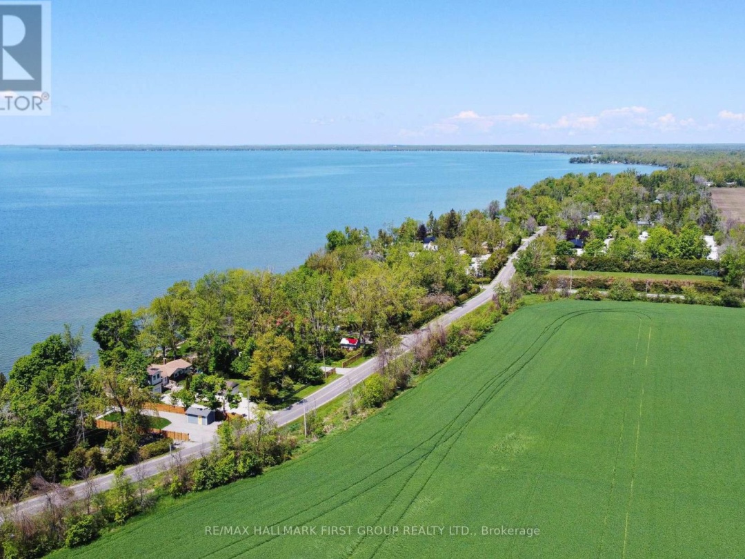 2196 Lakeshore Drive, Lake Simcoe