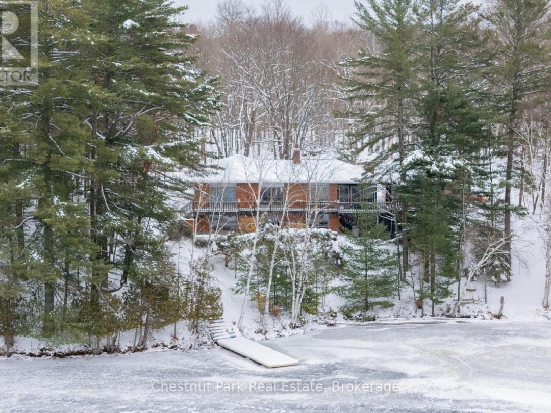 652 NORTH WASEOSA LAKE ROAD, 