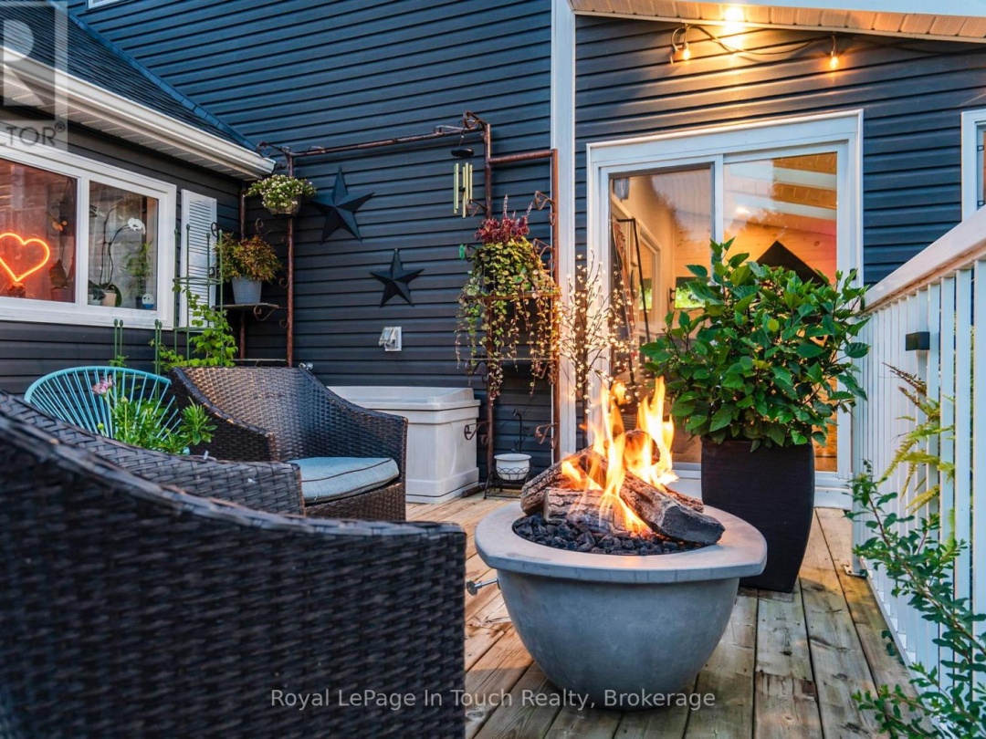 83 KING ROAD, 