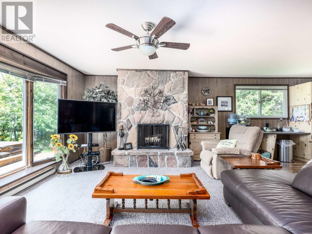 32 South Fork Drive, Balsam Lake