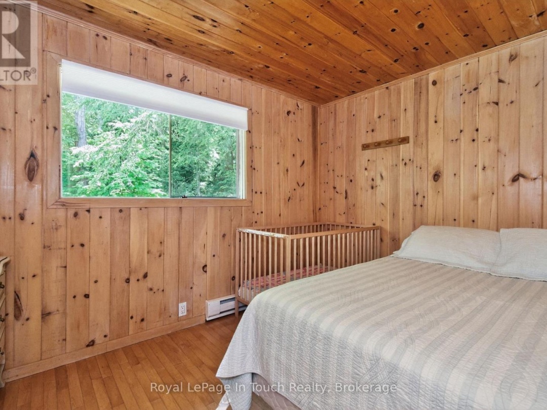 2 IS 270 SIX MILE LAKE ISLAND,