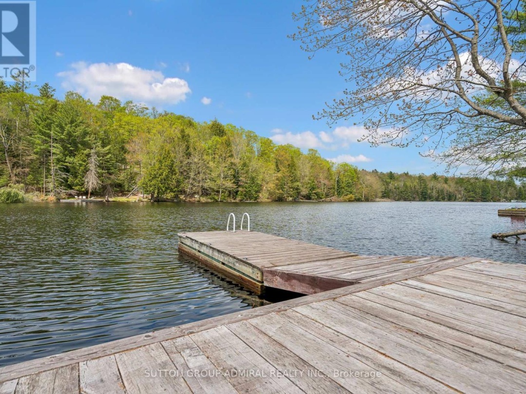 1023 Kirkpatrick Lane, Lake Muskoka