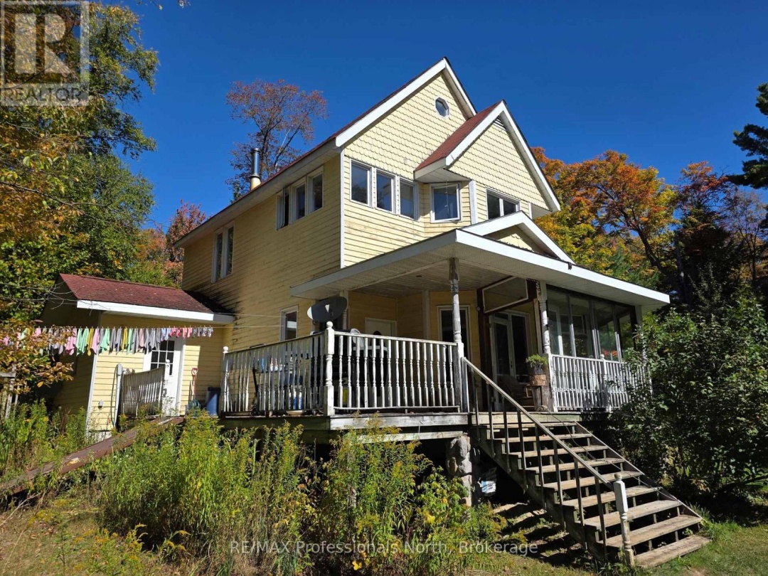 92 CONCESSION 2 & 3 ROAD W, 