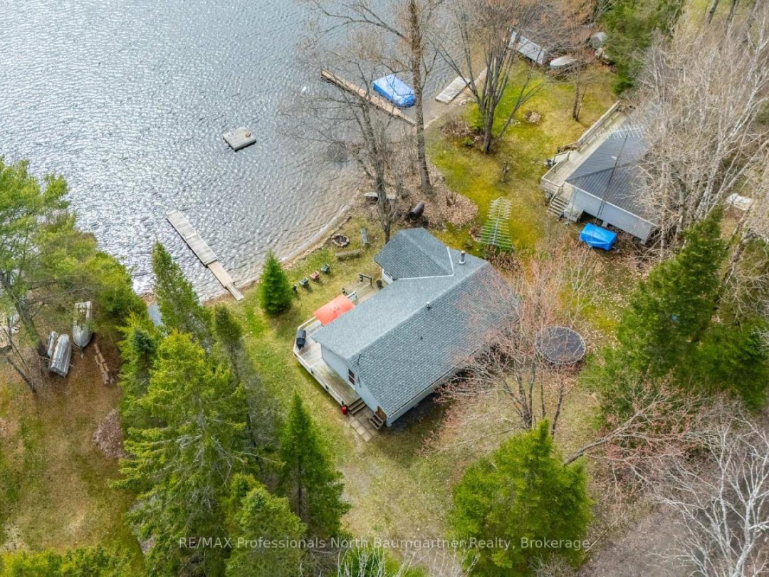 1175 Twin Rocks Lane, Kushog Lake