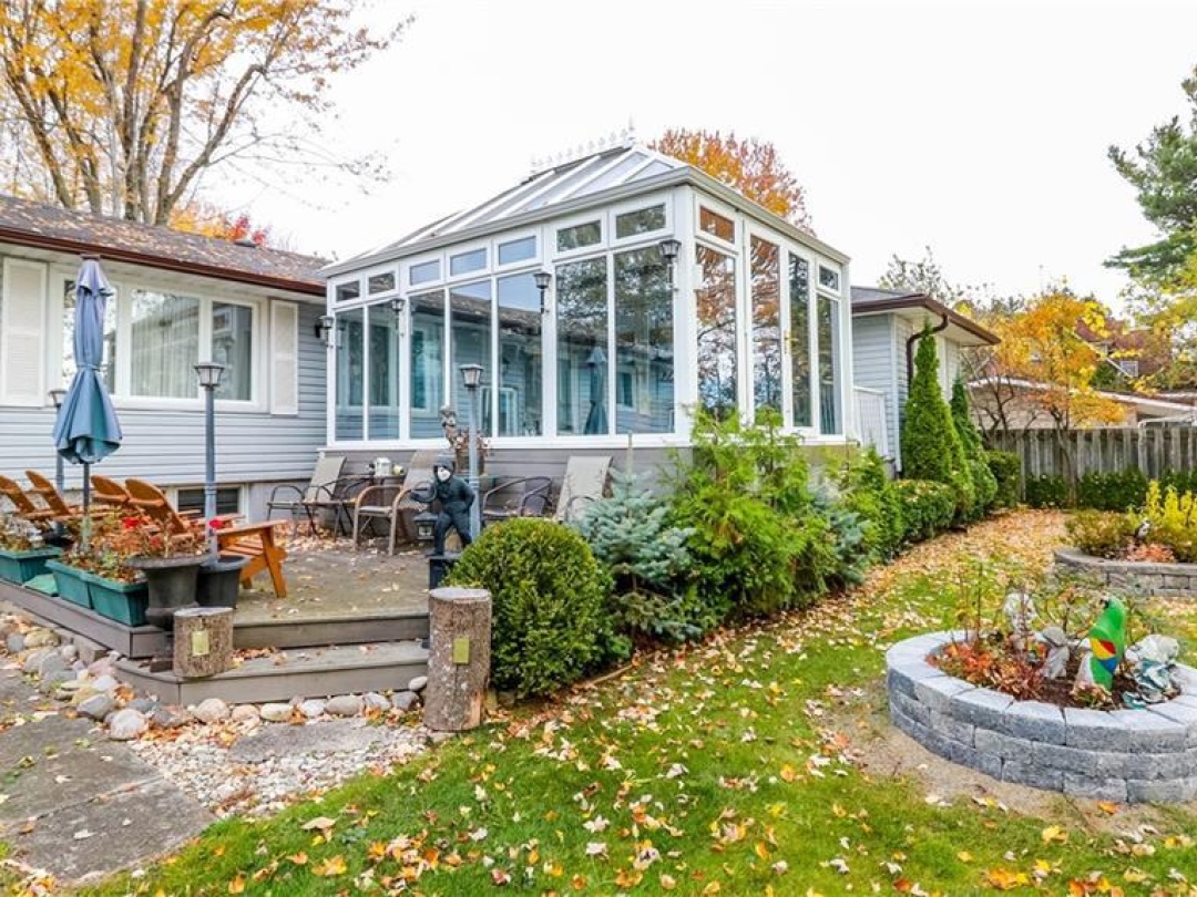 155 PARKSIDE DR Drive, Lake Simcoe