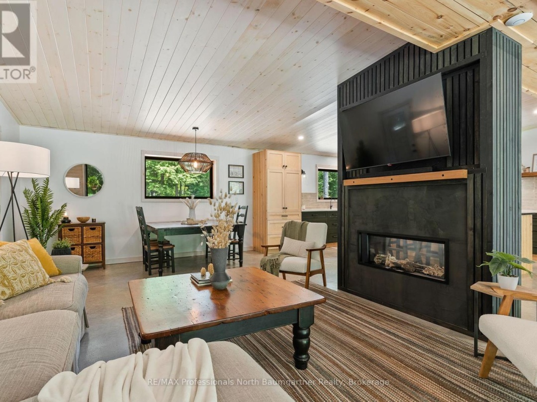 1592 BUCKSLIDE ROAD, 