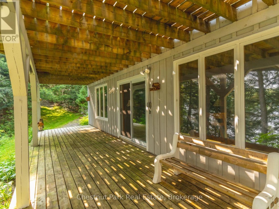 1669 NEWTON STREET, Redstone Lake