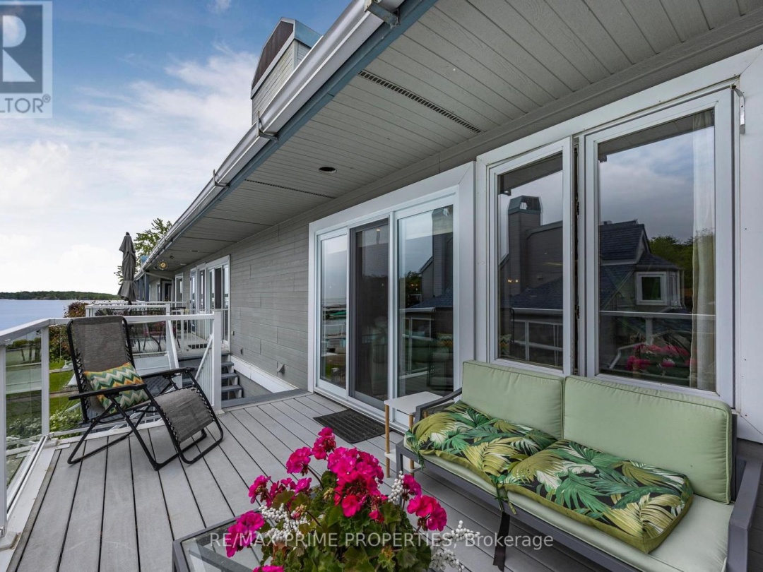 201 - 585 ATHERLEY ROAD, 